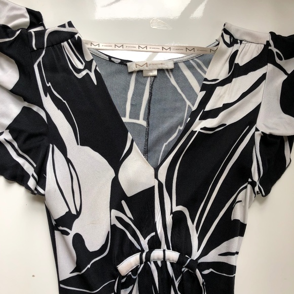 Madonna, Lightweight Summer Dress, Black & White Floral, US Size 4 - Picture 5 of 7